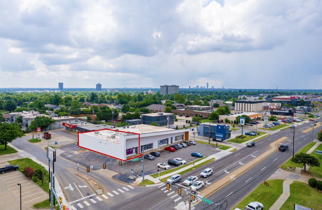 5916-5920 N. MAY AVENUE