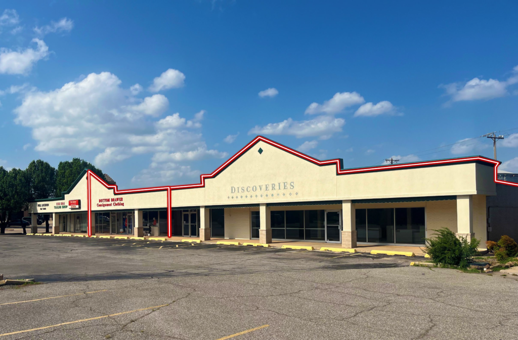 7612-7628 N. WESTERN AVENUE