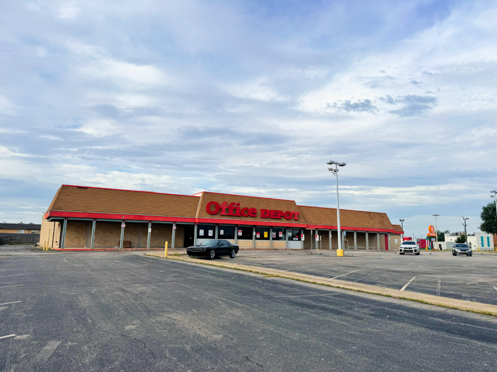 820 W. I-240 Service Road
